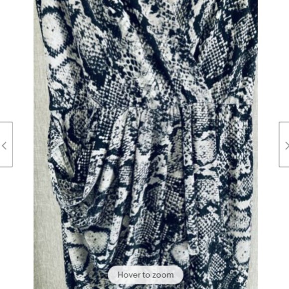 BCBGMAXAZRIA Dress Womens XS Black Gray Snakeskin Print V-Neck Sleeveless - Picture 2 of 5